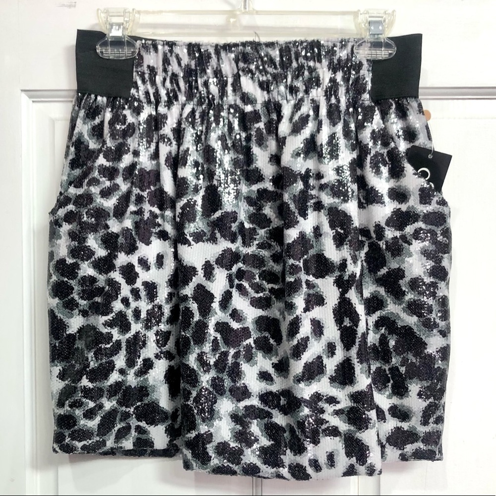 SELE sequined cheetah print skirt Blingy w/pockets grey/white/black sizeM  NWT